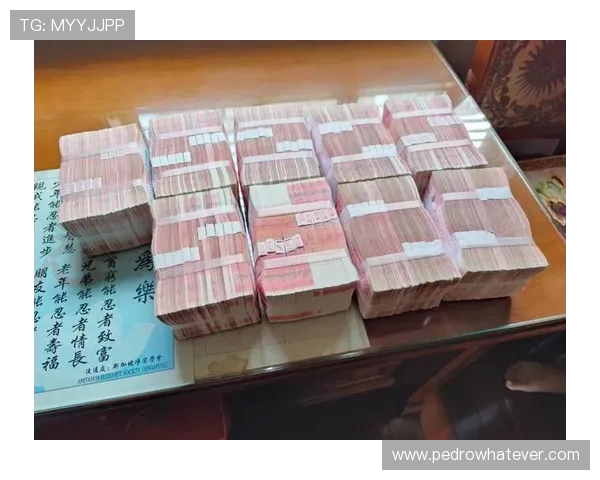 全面解析真人百家乐教程视频,轻松学会百家乐投注技巧与玩法秘诀 全面解析真人百家乐教程视频,轻松学会百家乐投注技巧与玩法秘诀